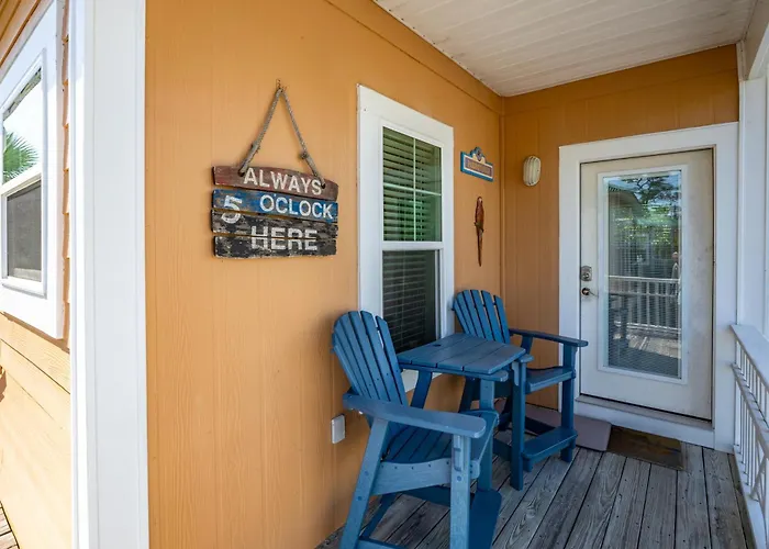 Parrot-dise 13au By Pkrm Apartment Pensacola